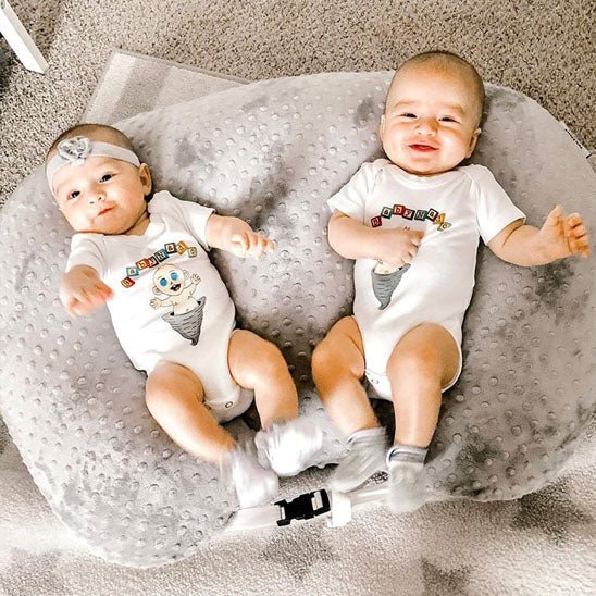 Coussin d'allaitement ergonomique | MamanConfort - Miam bébé